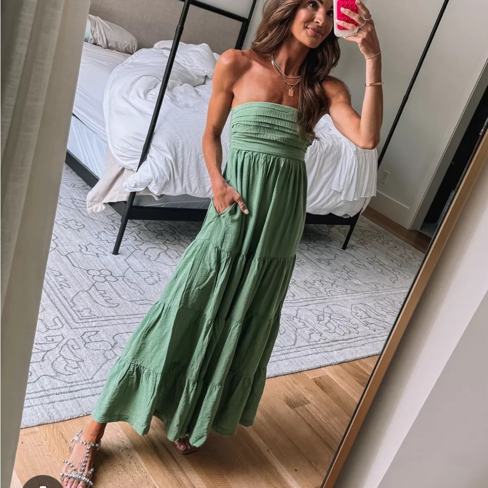 NWT Abercrombie Strapless Emerson Maxi Dress